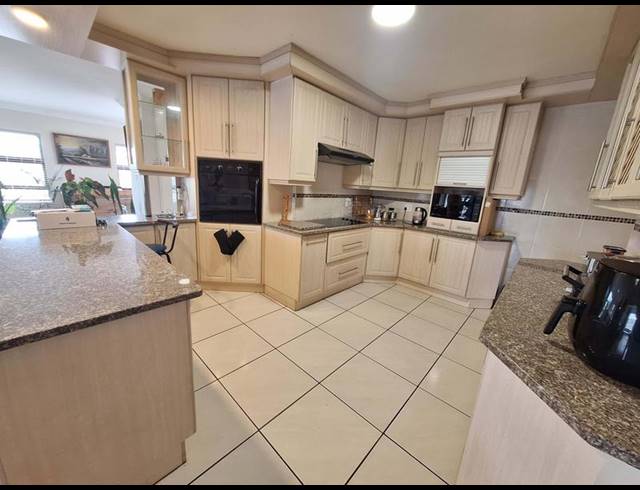 4 BEDROOM HOUSE FOR SALE IN MENKENKOP